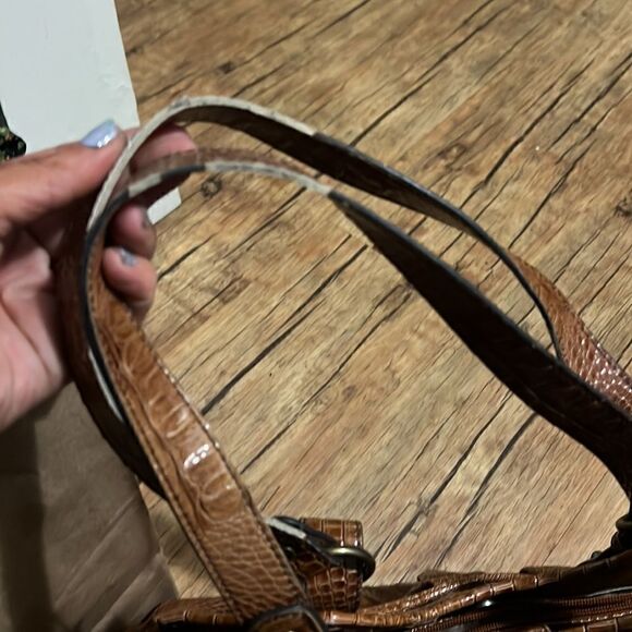 Brown Faux Crocodile Leather Jessica Simpson Shoulder Bag - Picture 7 of 7